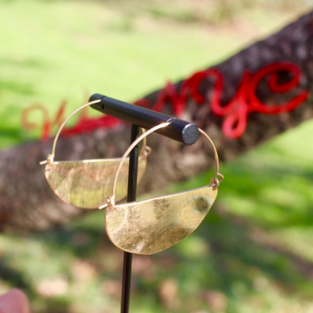 Anthropologie Rylan Gold Crescent Hoop Earrings - Picture 2 of 15